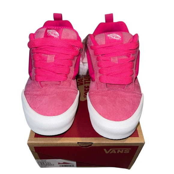 Vans Knu Skool (Nubuck Pink) - Picture 2 of 6